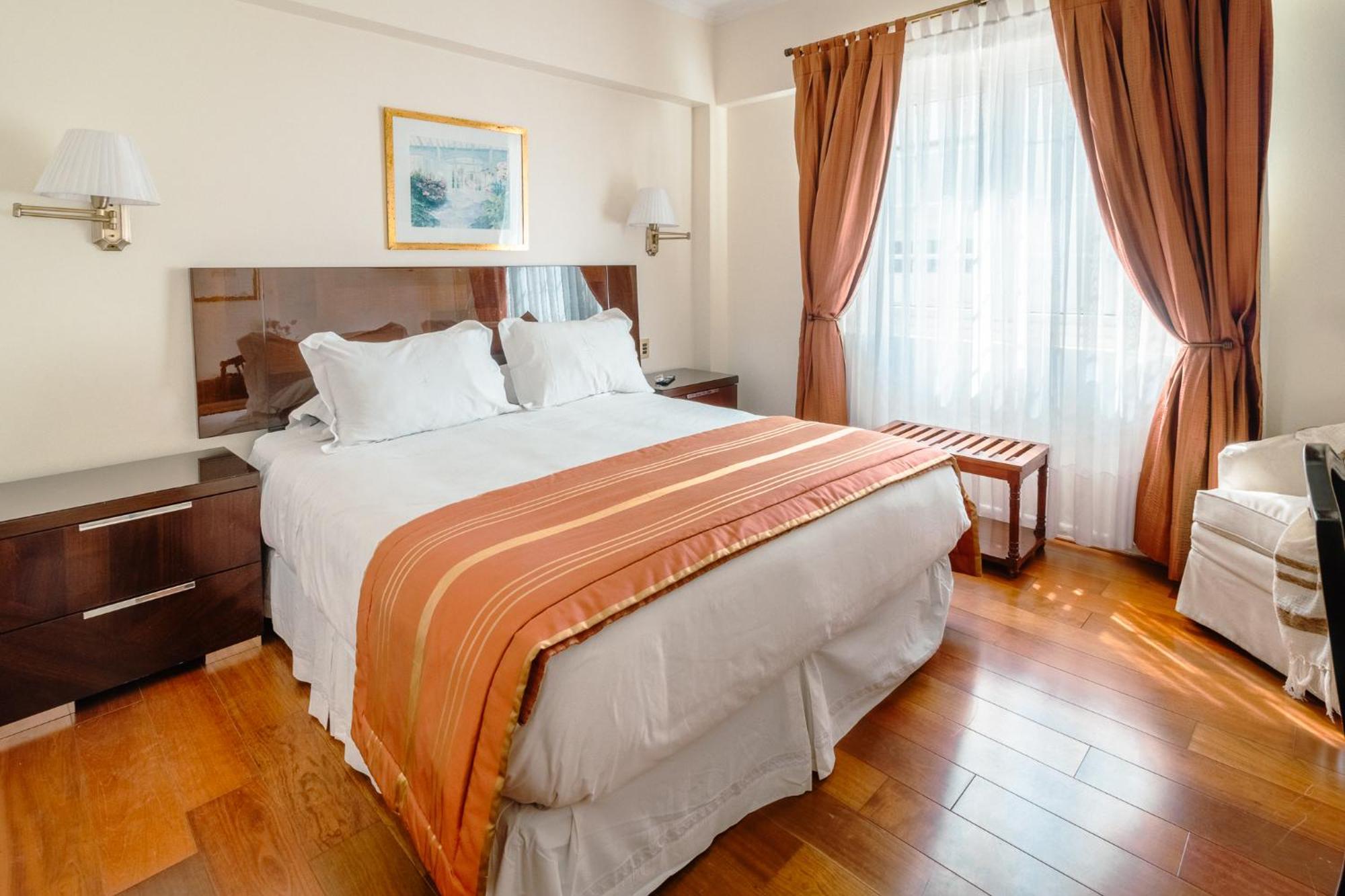 Orly Suites Santiago Luaran gambar